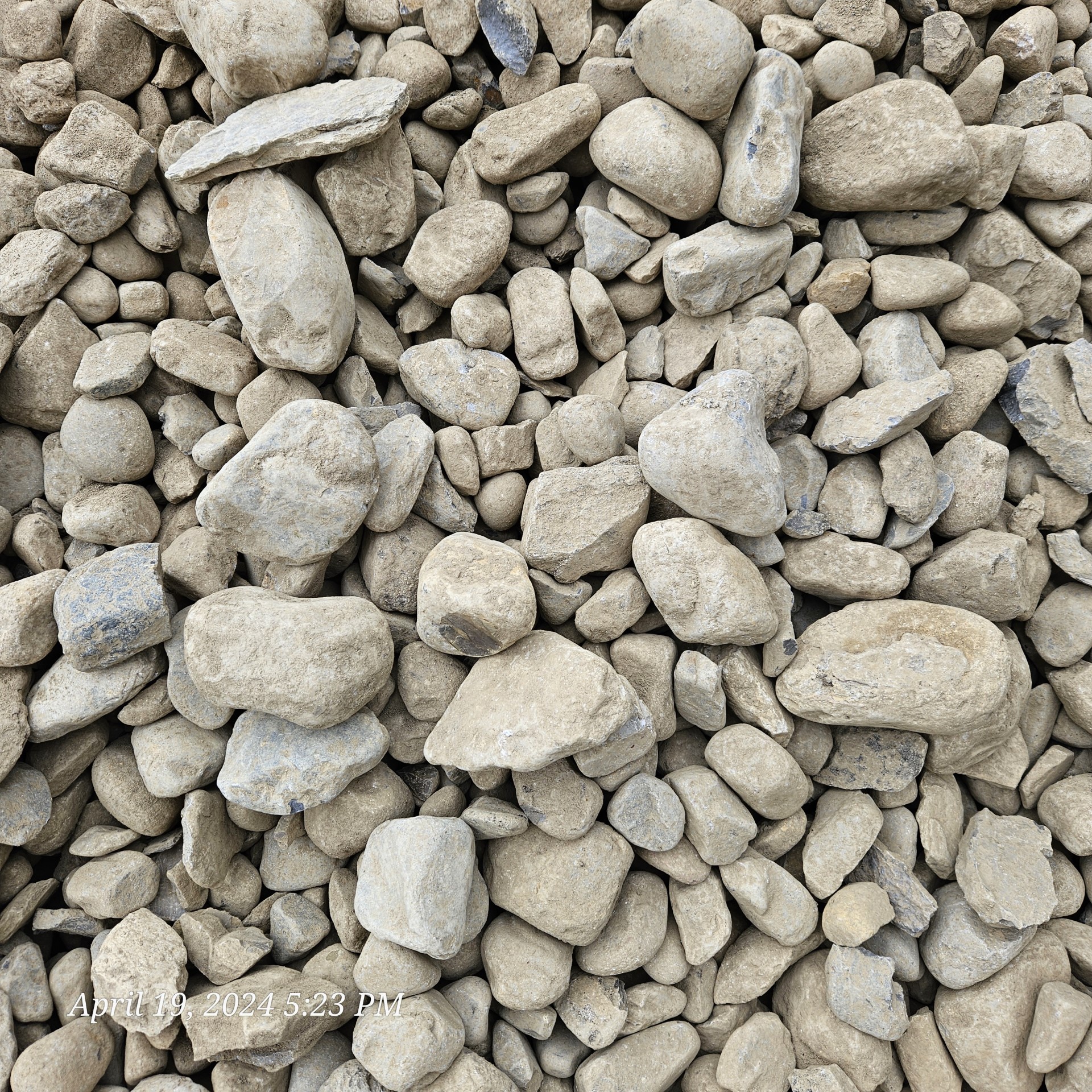 Del. River Blend – 4" Minus Per Ton | New Jersey Landscaping Gravel